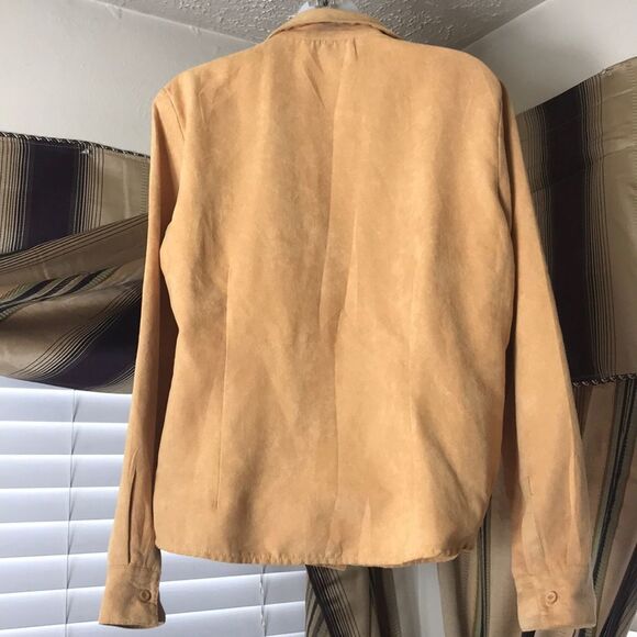 Front Detail and Button Front Detail Blouse - Picture 4 of 8